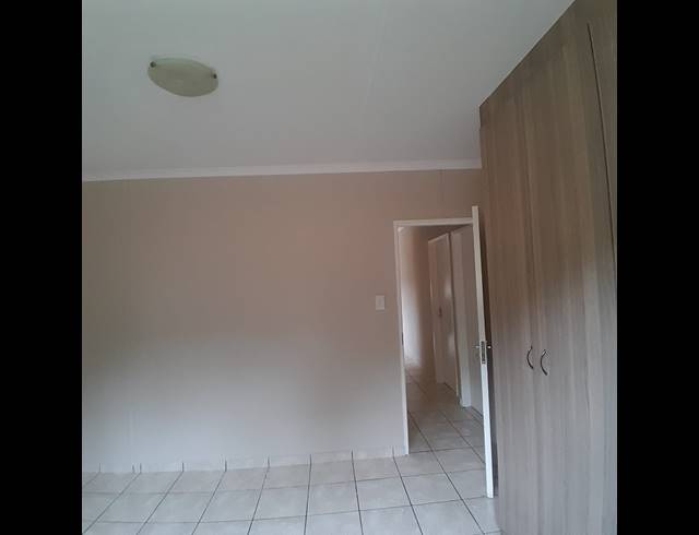 3 BEDROOM HOUSE FOR SALE IN WATERKLOOF HILL ESTATE